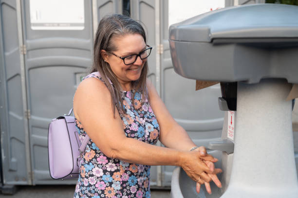Best Sanitation services for porta potties  in Independence, MN